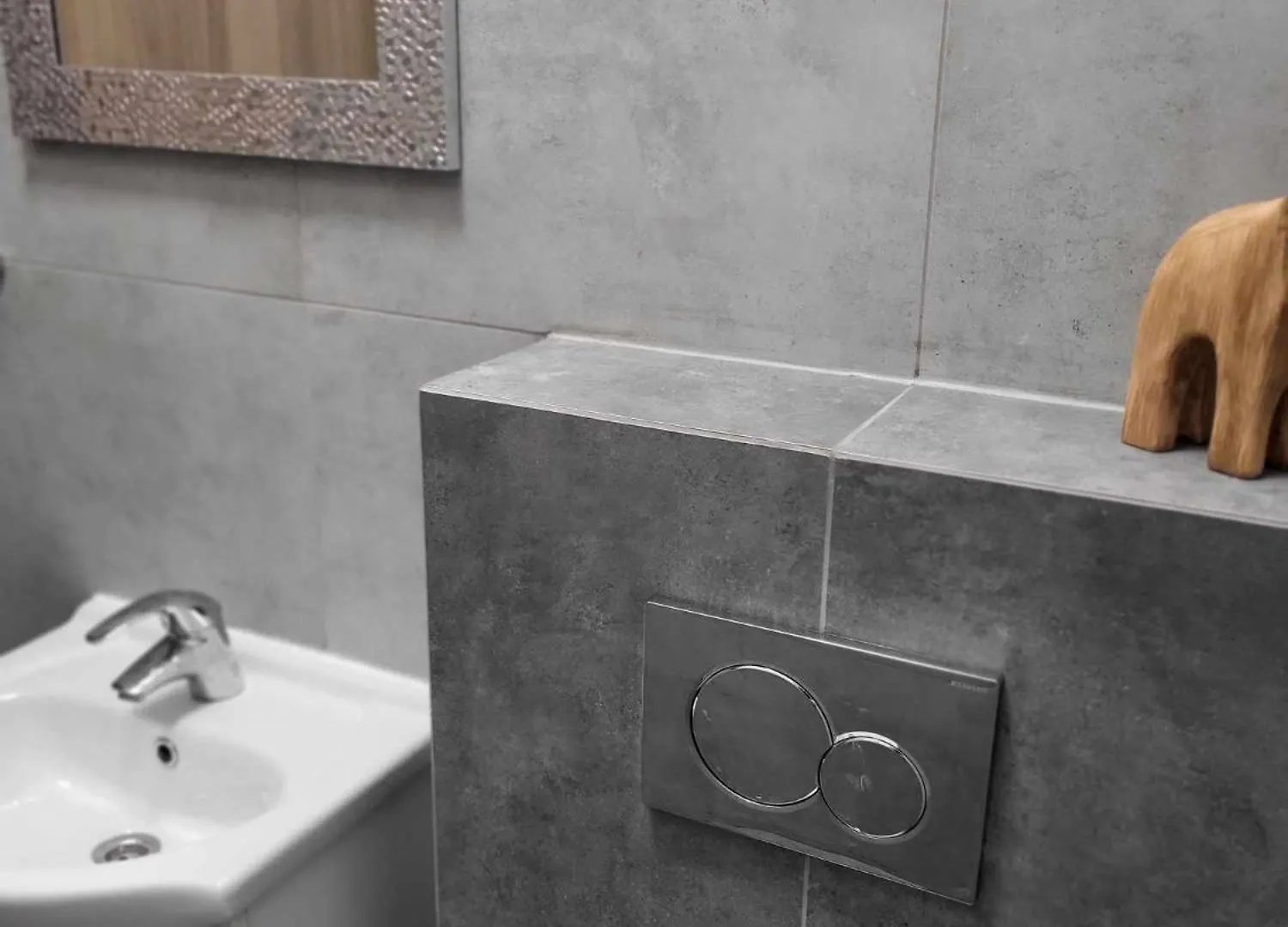 Lux Parking Apartment Krakow Poland